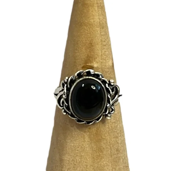SILVER PLATED BLACK ONYX GEMSTONE RING SIZE 9.25 - Picture 1 of 7